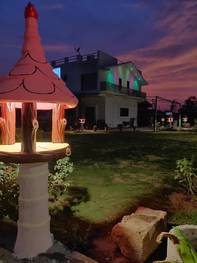 Houbara Resort Sasan Gir Exterior photo